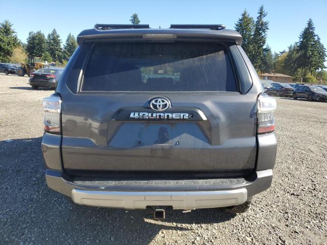 2017 TOYOTA 4RUNNER SR JTEBU5JR3H5409904