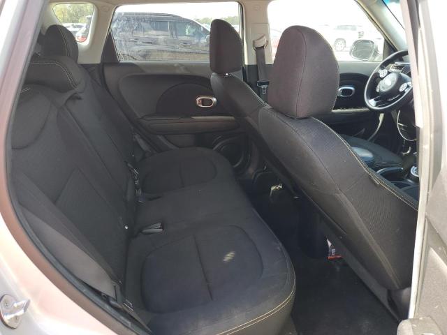 2015 KIA SOUL + KNDJP3A53F7812775