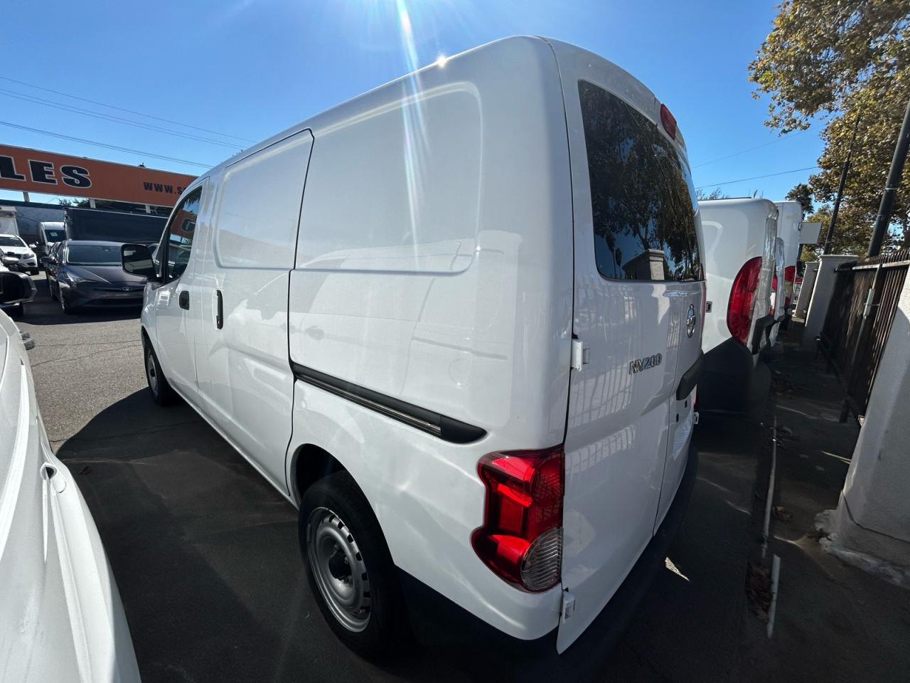NISSAN NV200 2.5S