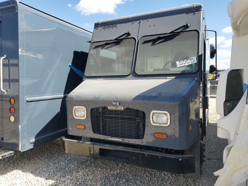 Global Auto Auctions: 2021 FREIGHTLINER CHASSIS M