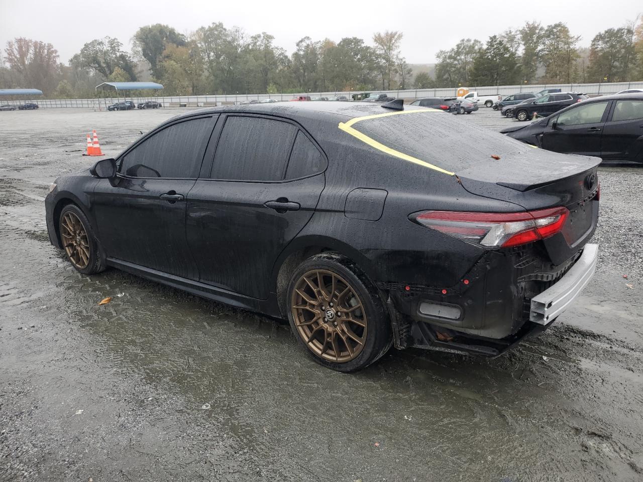 TOYOTA CAMRY SE NIGHT SHADE