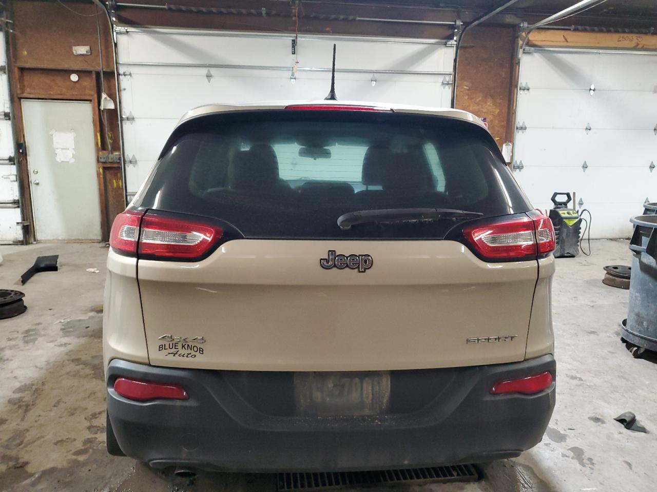 JEEP GRAND CHEROKEE SPORT