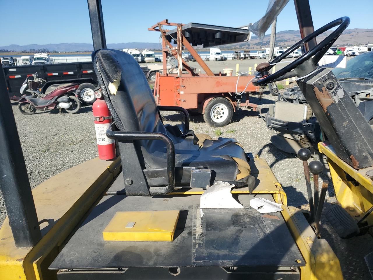 Lot #3262506771 1985 HYSTER UNKNOWN