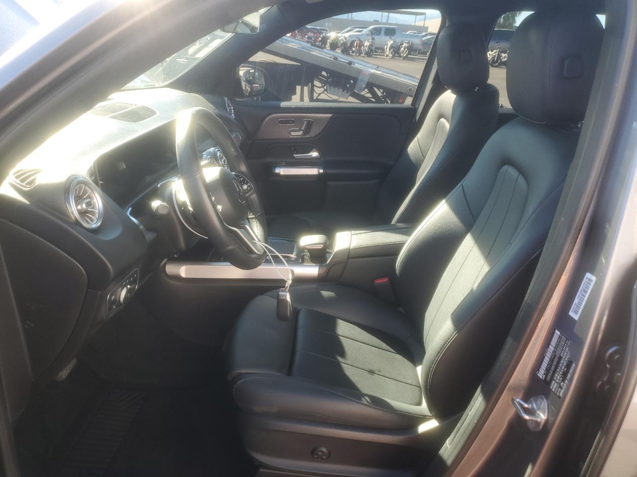 MERCEDES-BENZ GLB-CLASS 250