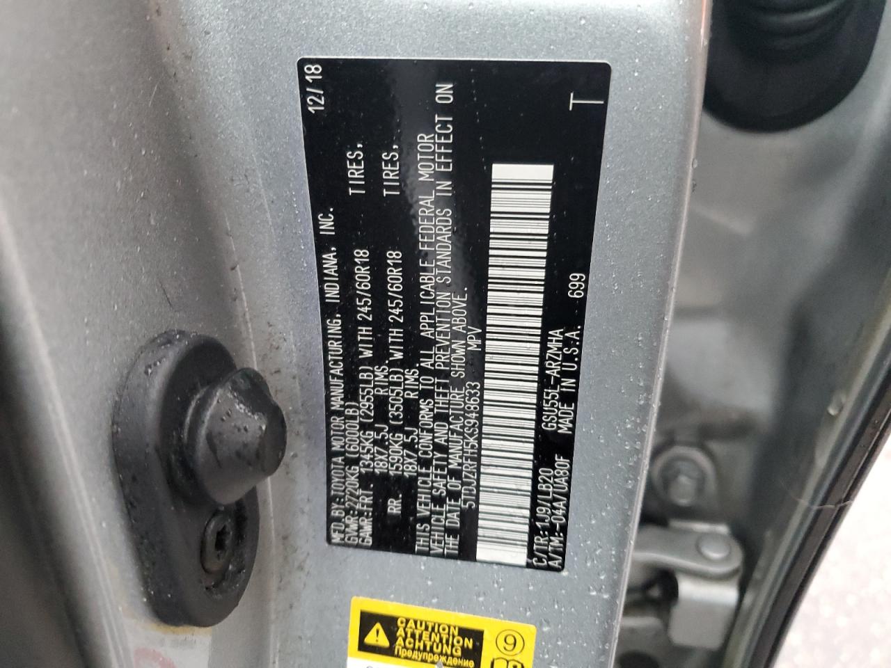 TOYOTA HIGHLANDER SE