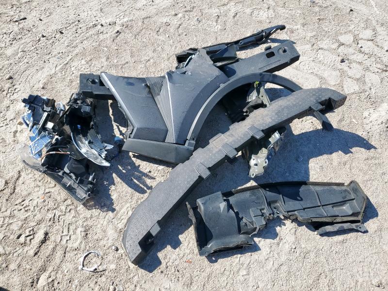 2021 TOYOTA C-HR XLE #3304656909