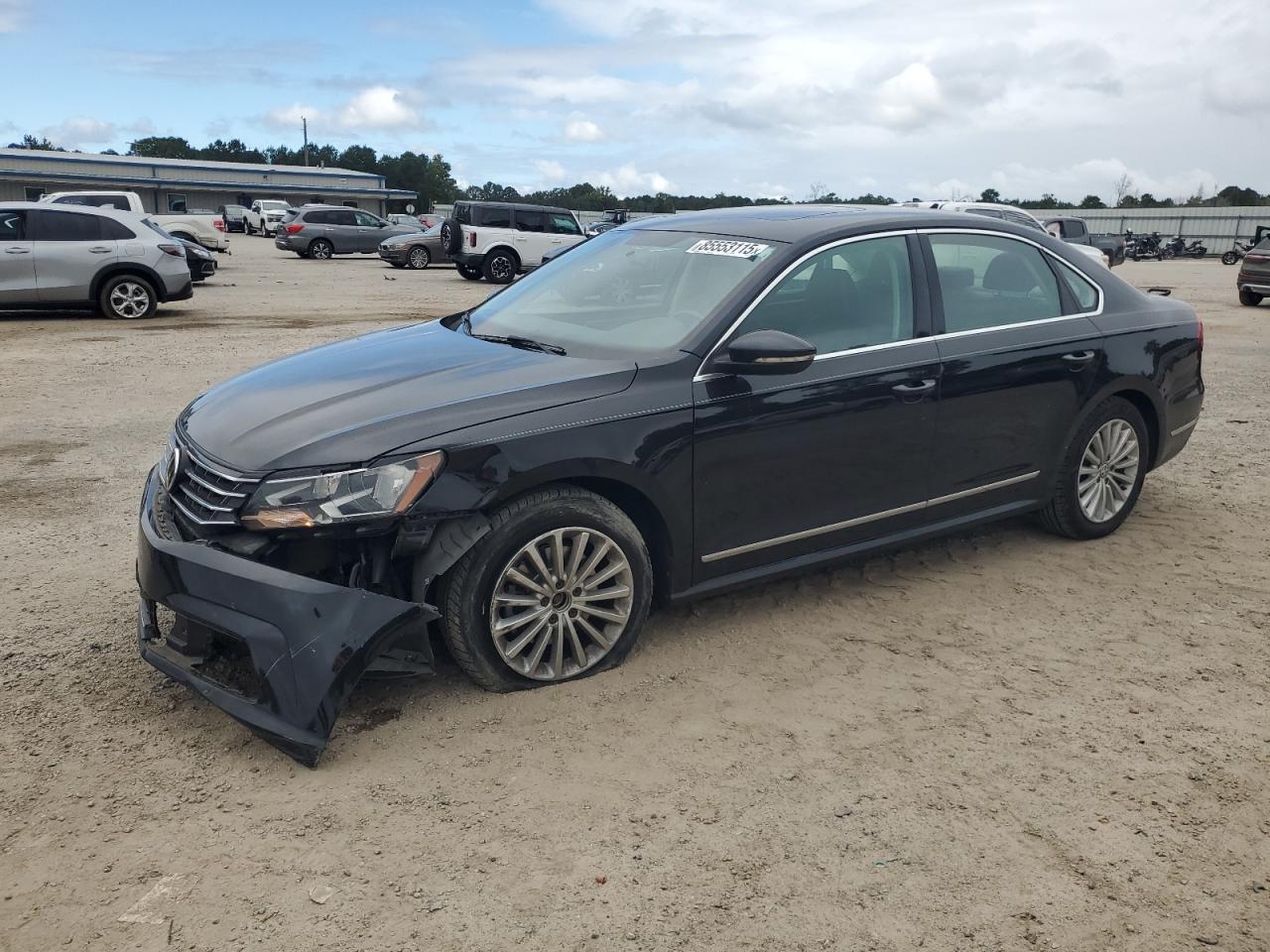 VOLKSWAGEN PASSAT SE