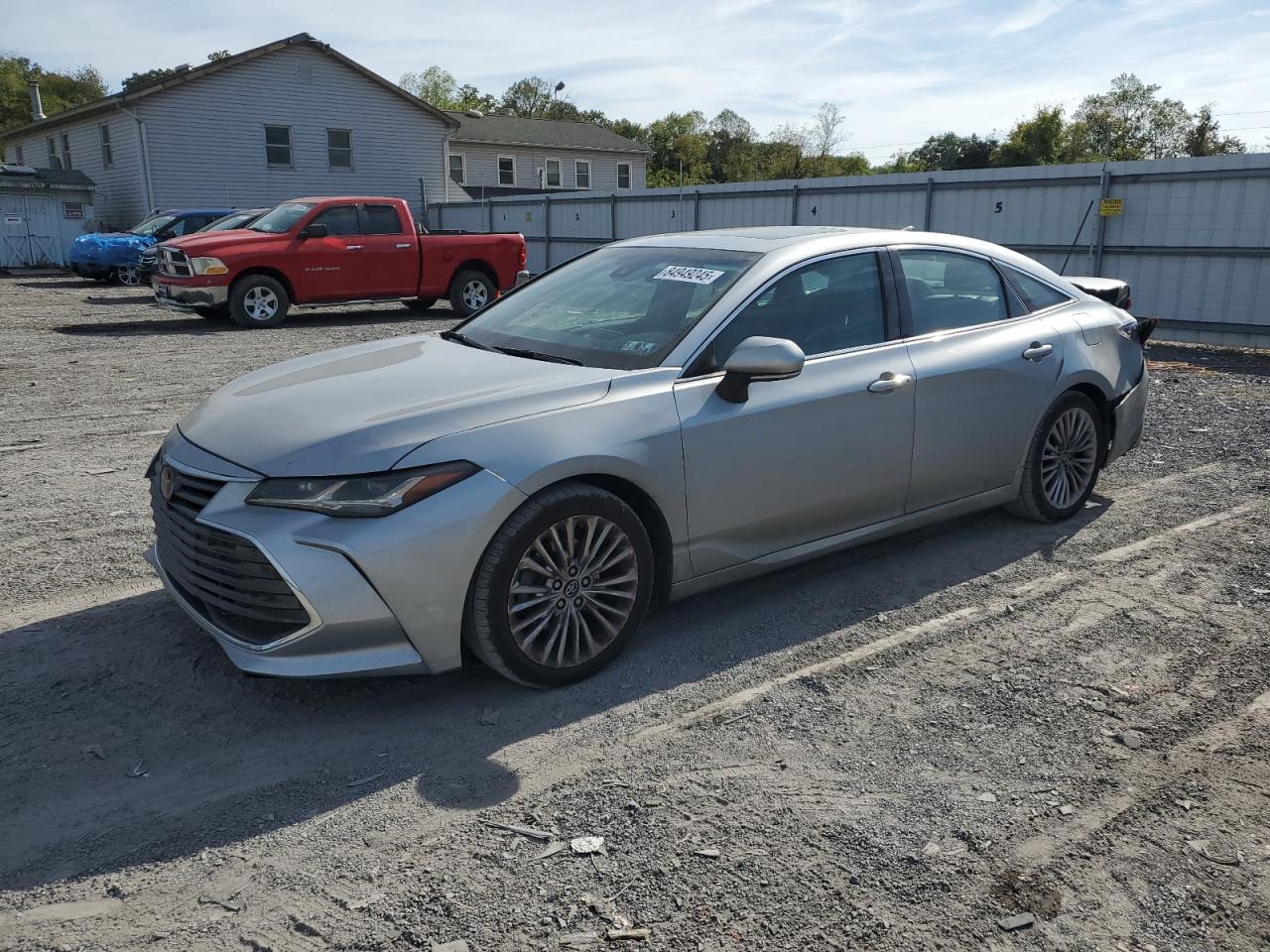 TOYOTA AVALON XLE