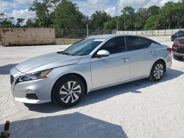 Global Auto Auctions: 2021 NISSAN ALTIMA S