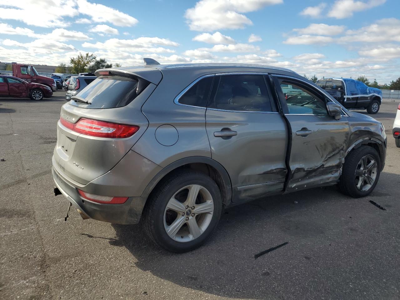 LINCOLN MKC PREMIERE