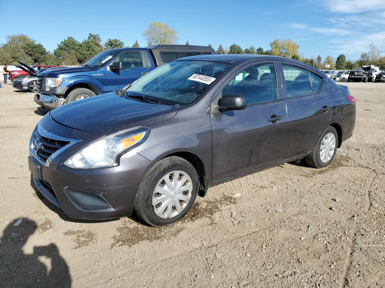 NISSAN VERSA S