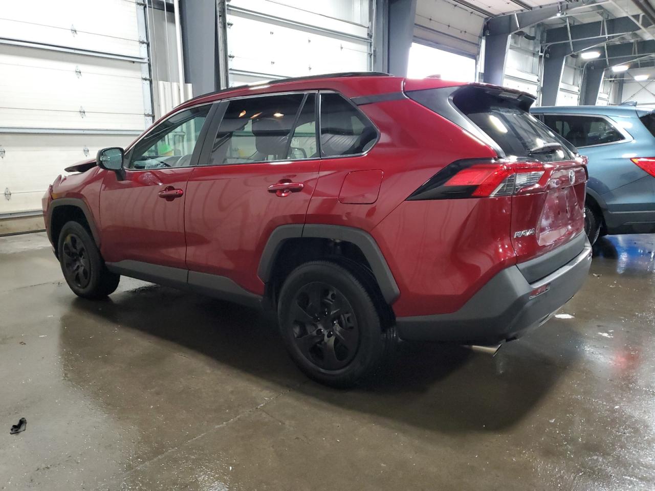 TOYOTA RAV4 LE