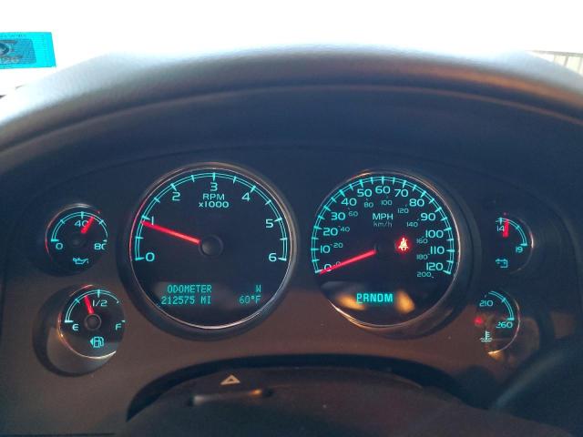 2010 CHEVROLET SUBURBAN - 1GNUKJE33AR210150