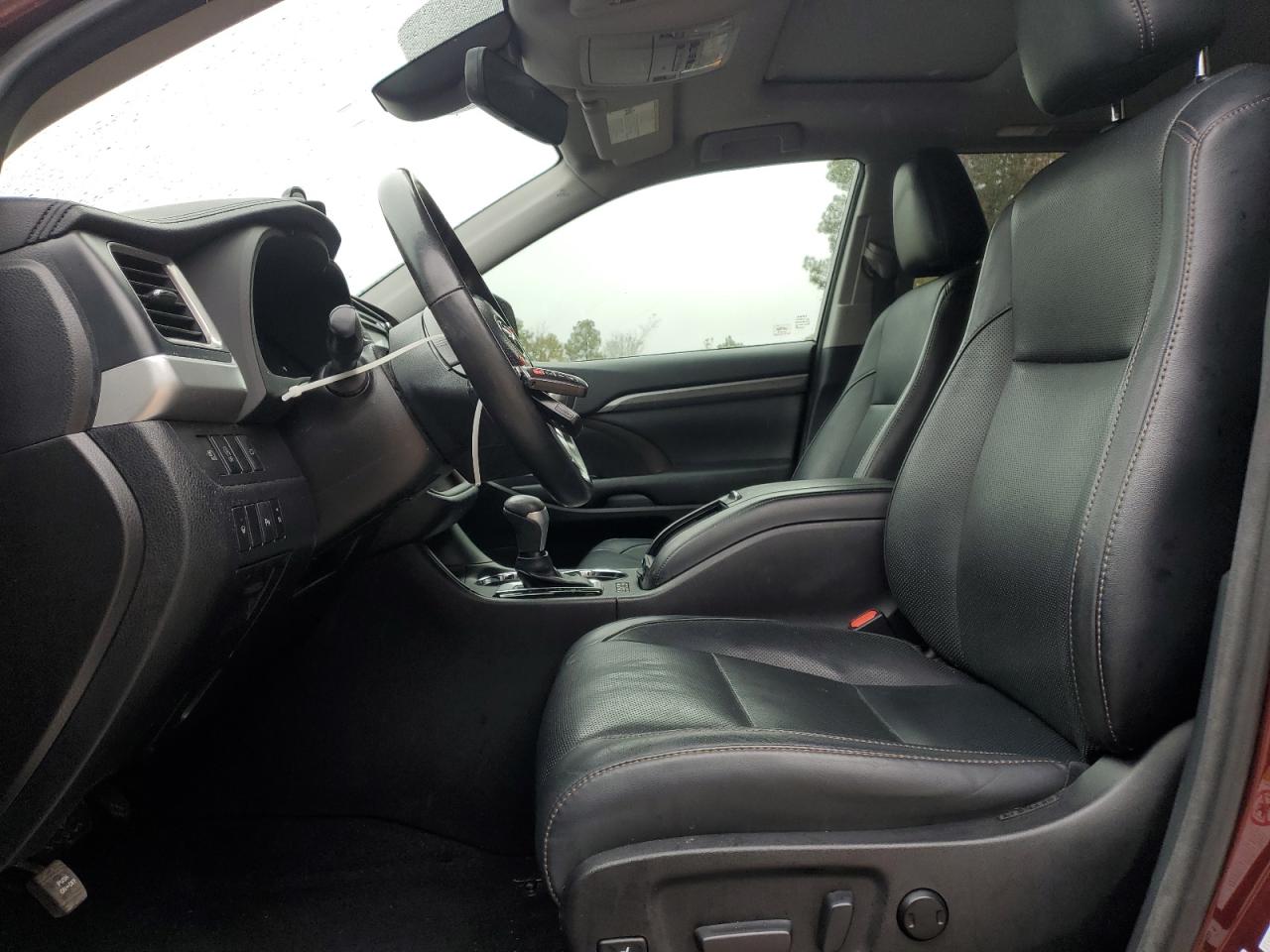 TOYOTA HIGHLANDER LIMITED