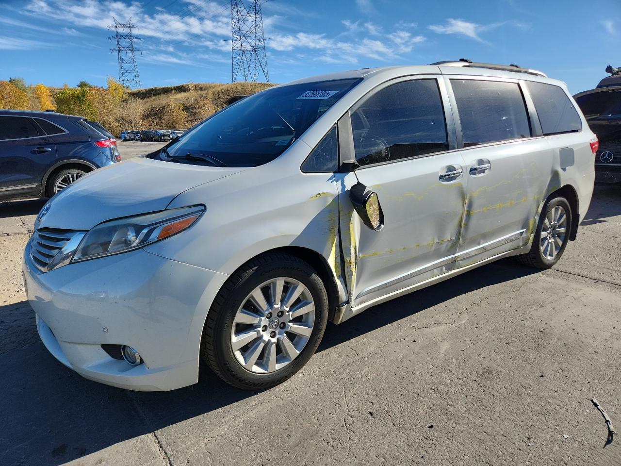 TOYOTA SIENNA XLE