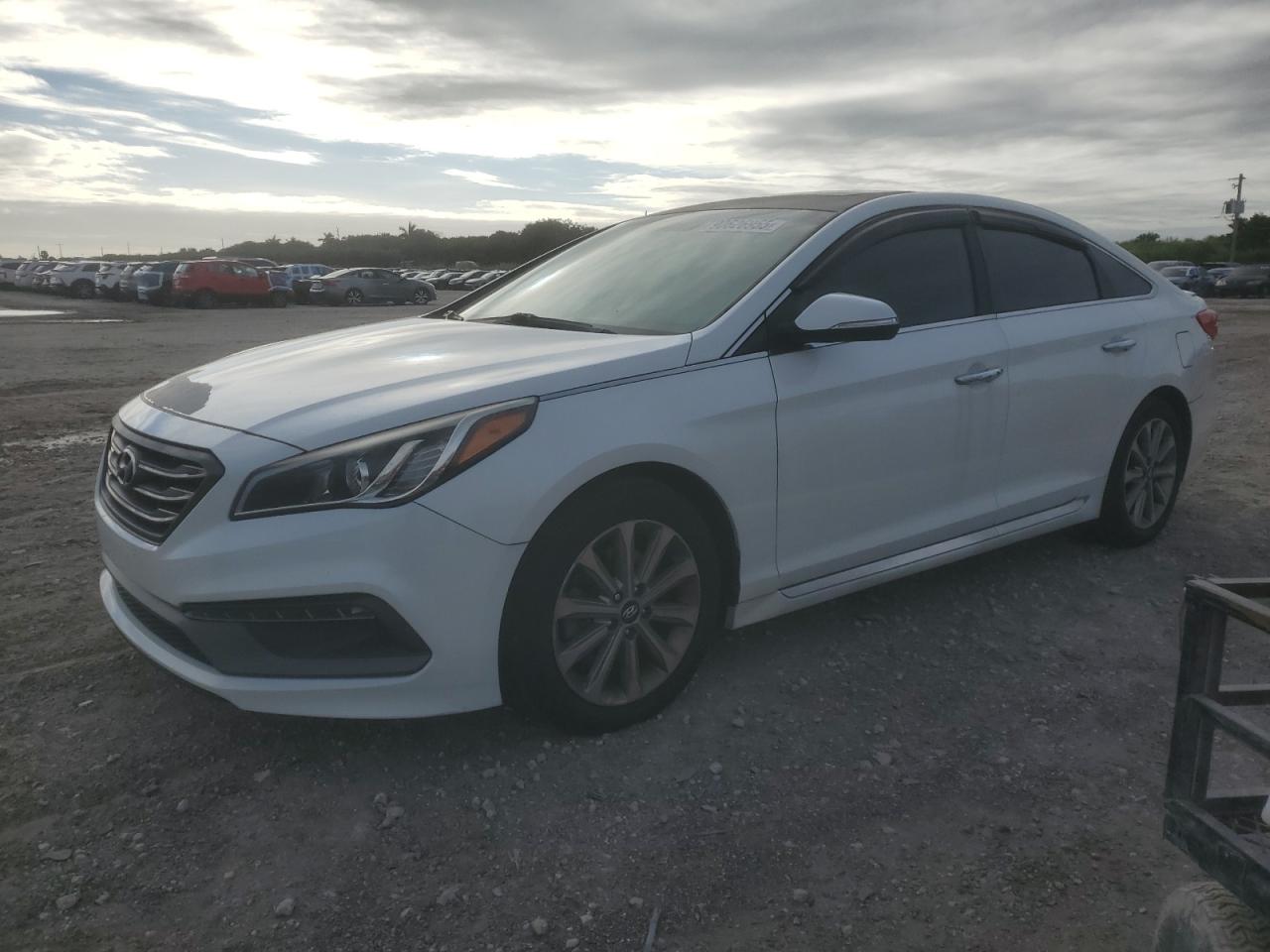 HYUNDAI SONATA SPORT