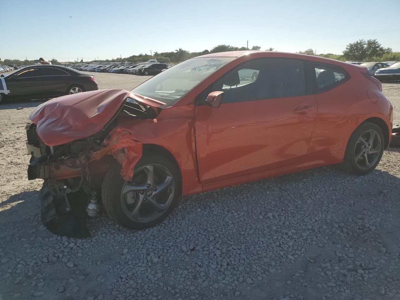 HYUNDAI VELOSTER BASE