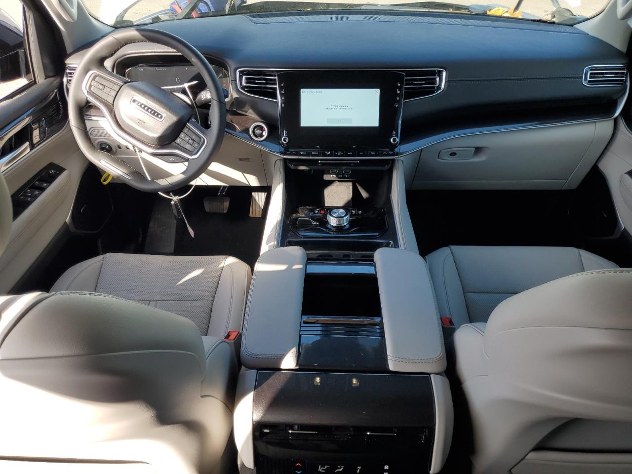 JEEP WAGONEER SERIES I