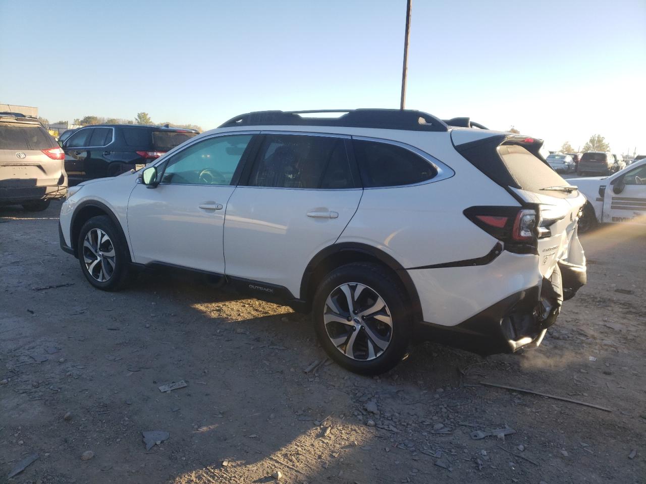 SUBARU OUTBACK LIMITED