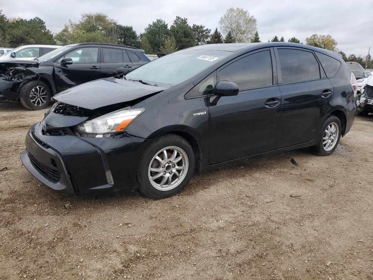 TOYOTA PRIUS V