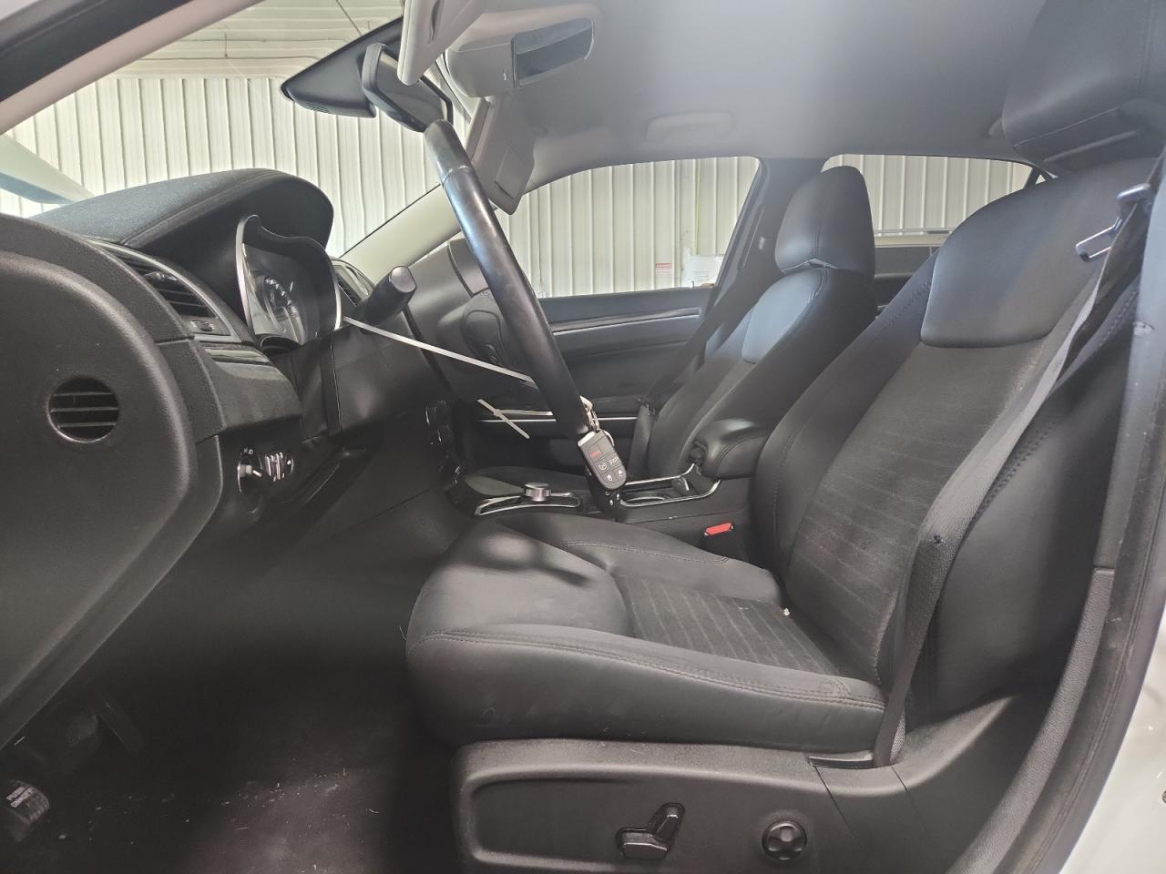 CHRYSLER 300 TOURING