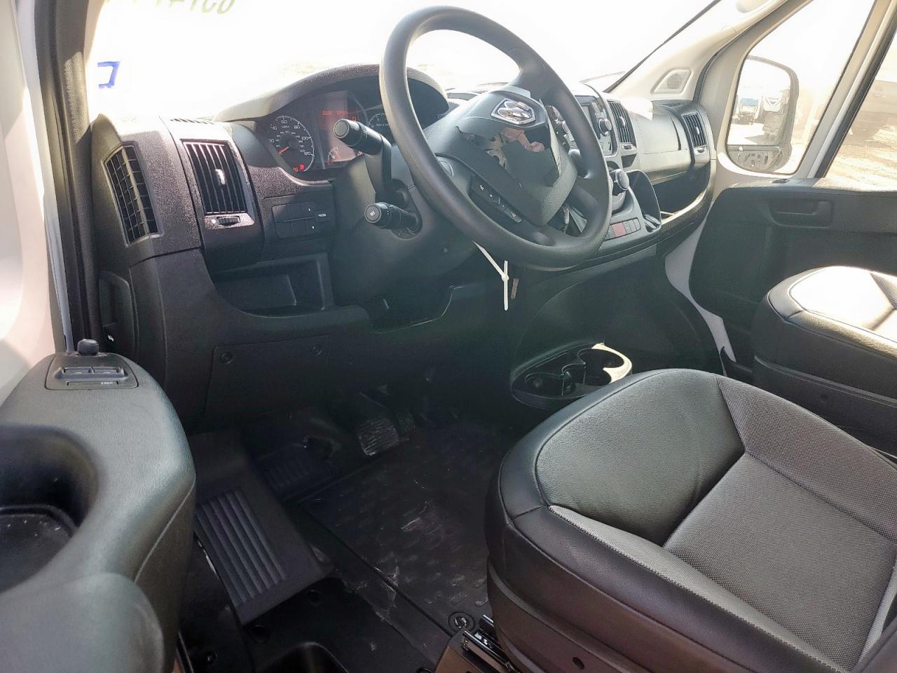 RAM PROMASTER 2500 HIGH