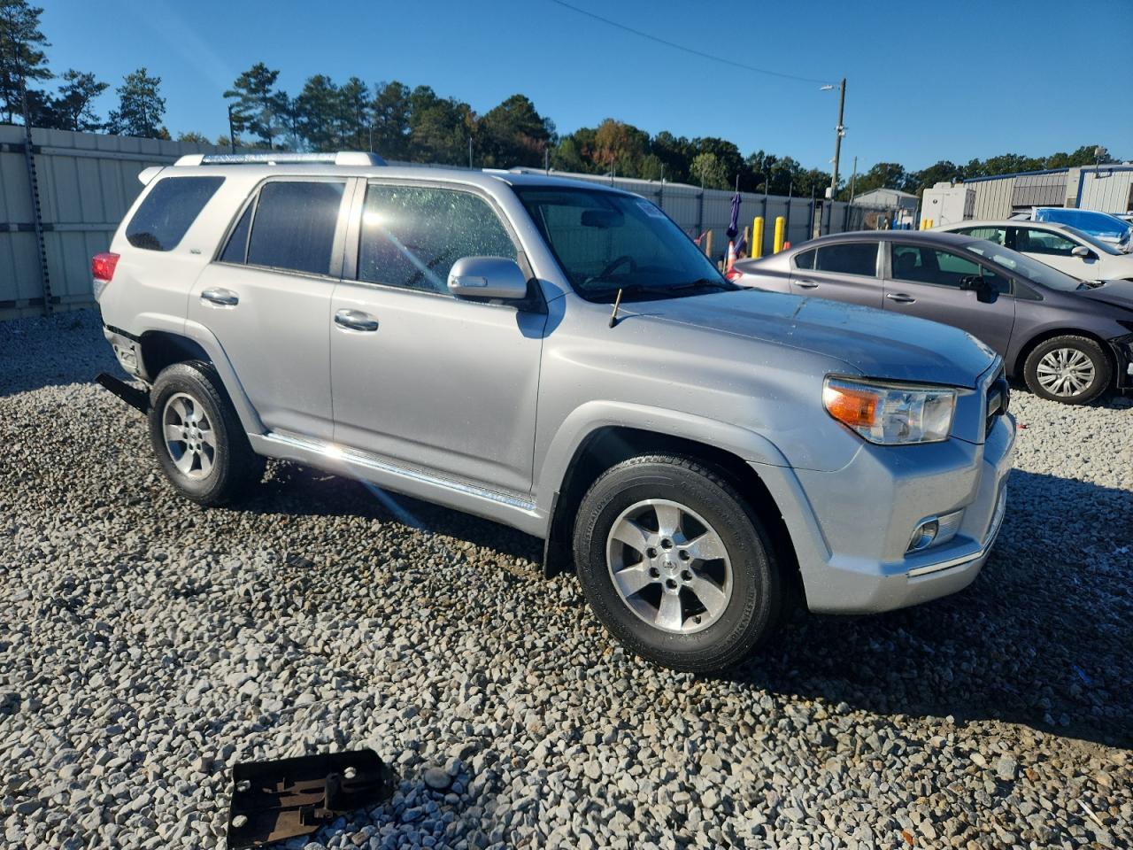 TOYOTA 4RUNNER SR5