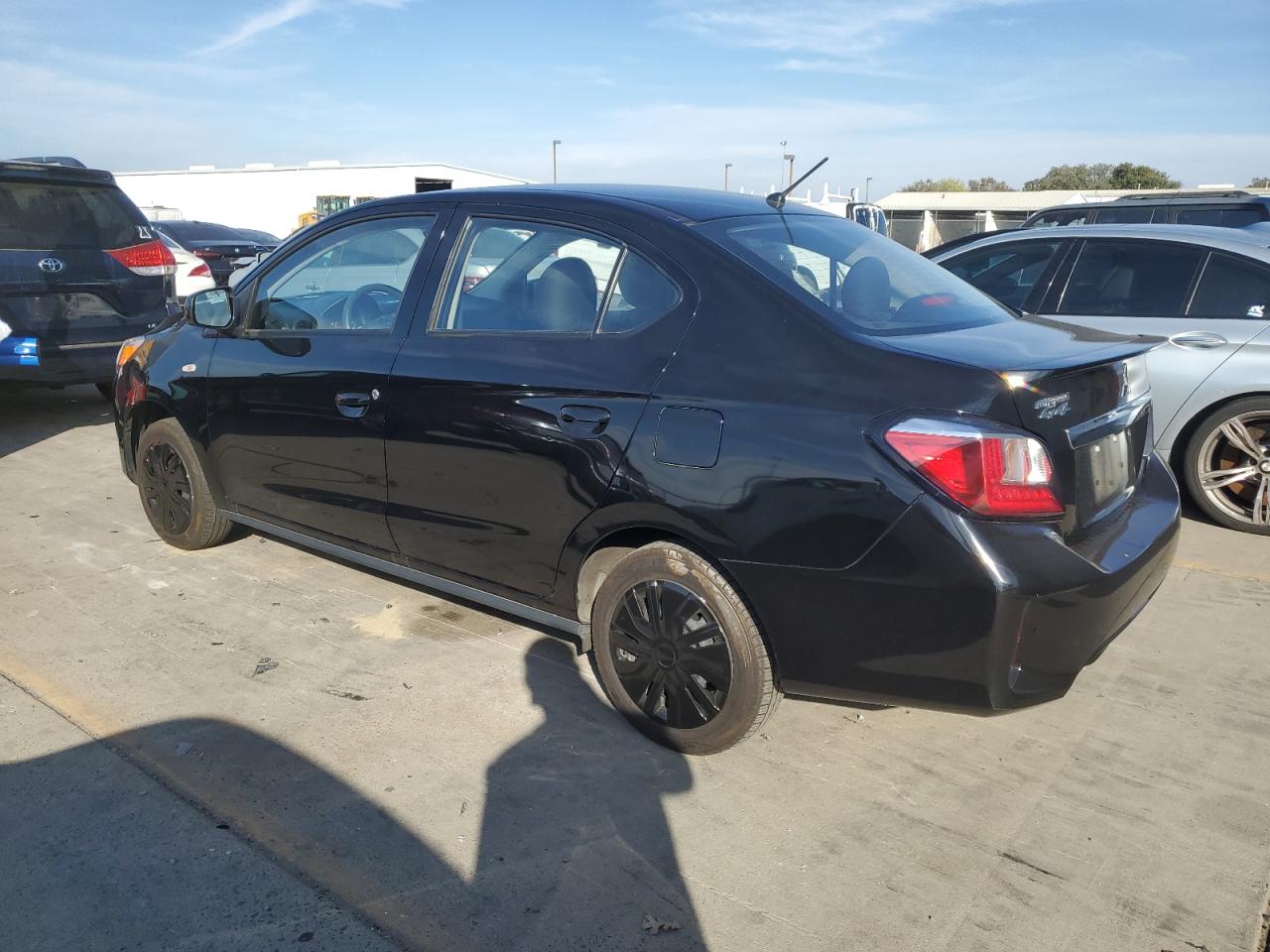 MITSUBISHI MIRAGE G4 ES
