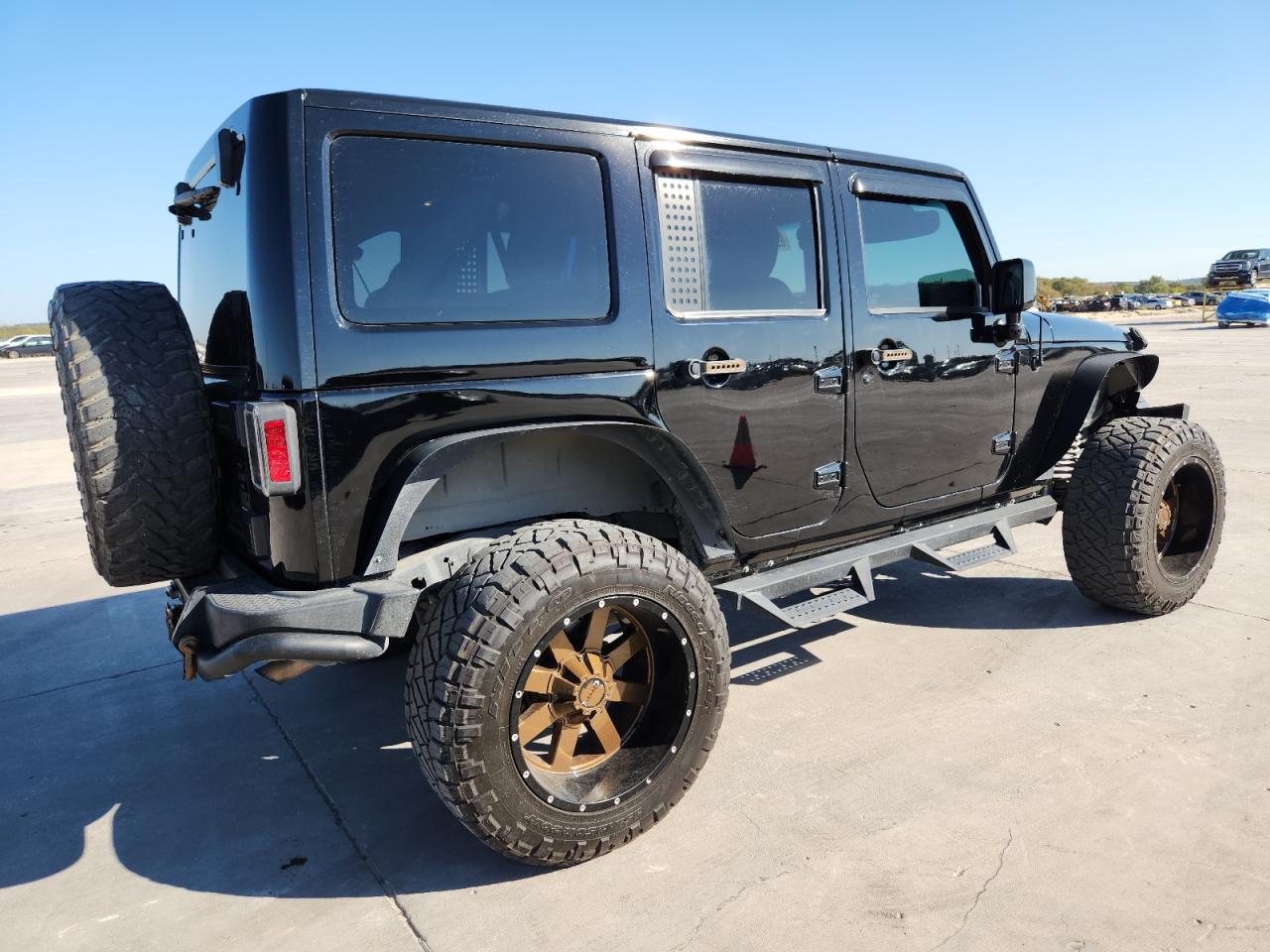 JEEP WRANGLER SAHARA