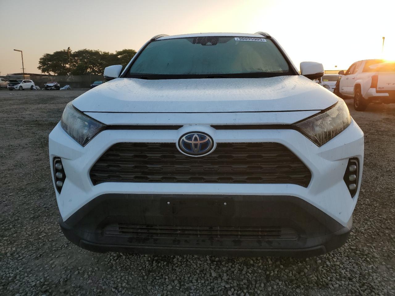 TOYOTA RAV4 LE