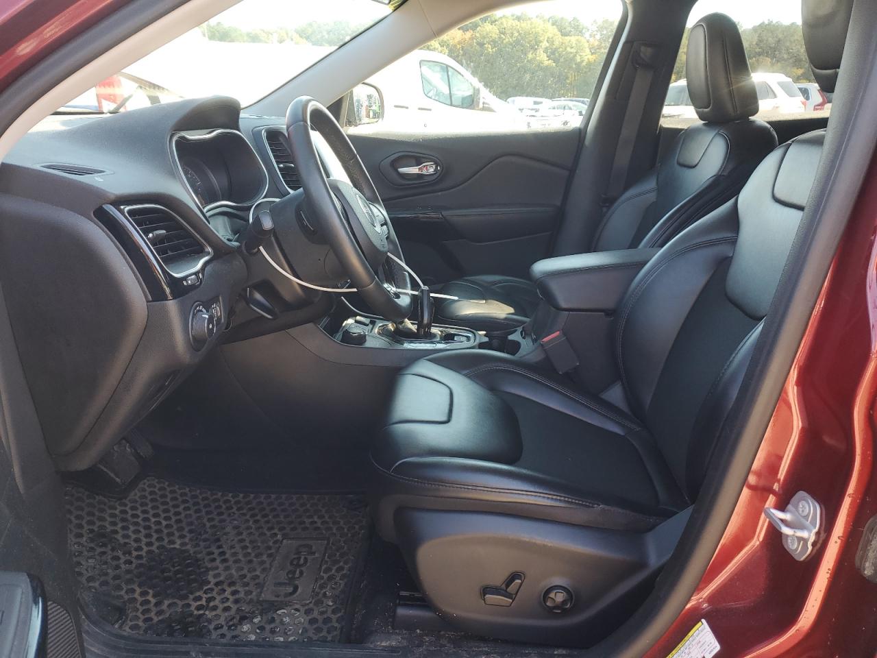 JEEP GRAND CHEROKEE LATITUDE PLUS