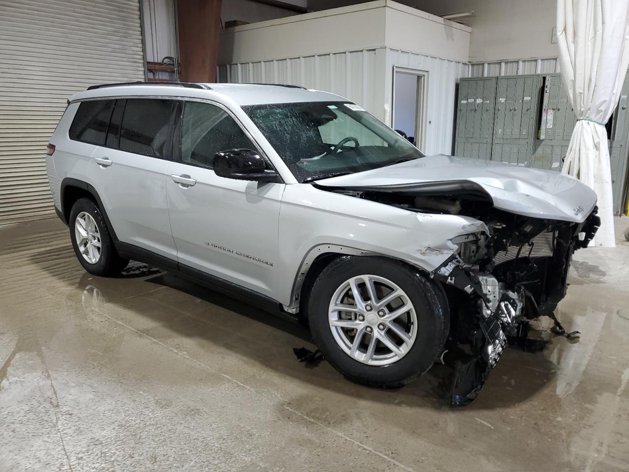 JEEP GRAND CHEROKEE L LAREDO