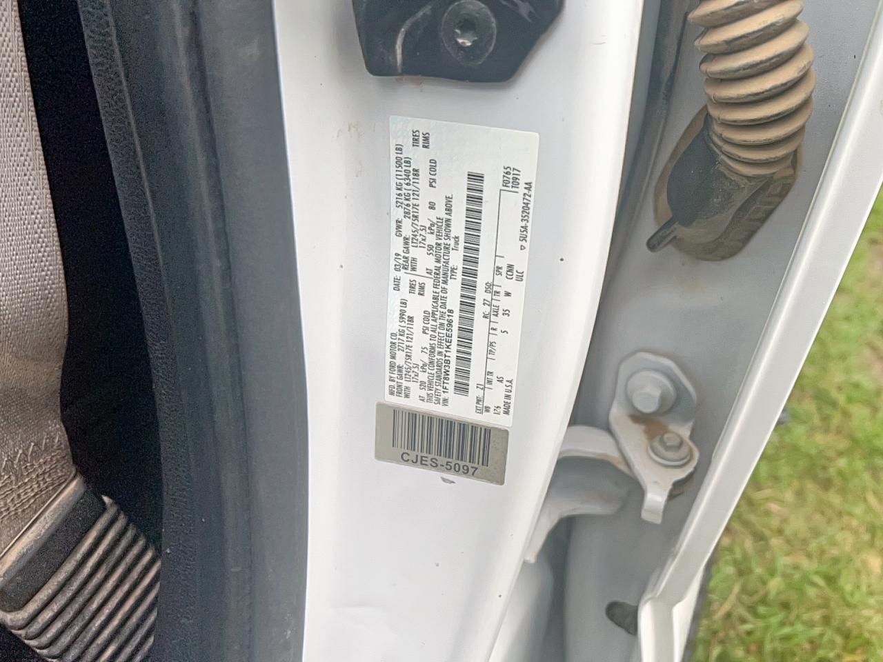 FORD F-350 SUPER DUTY