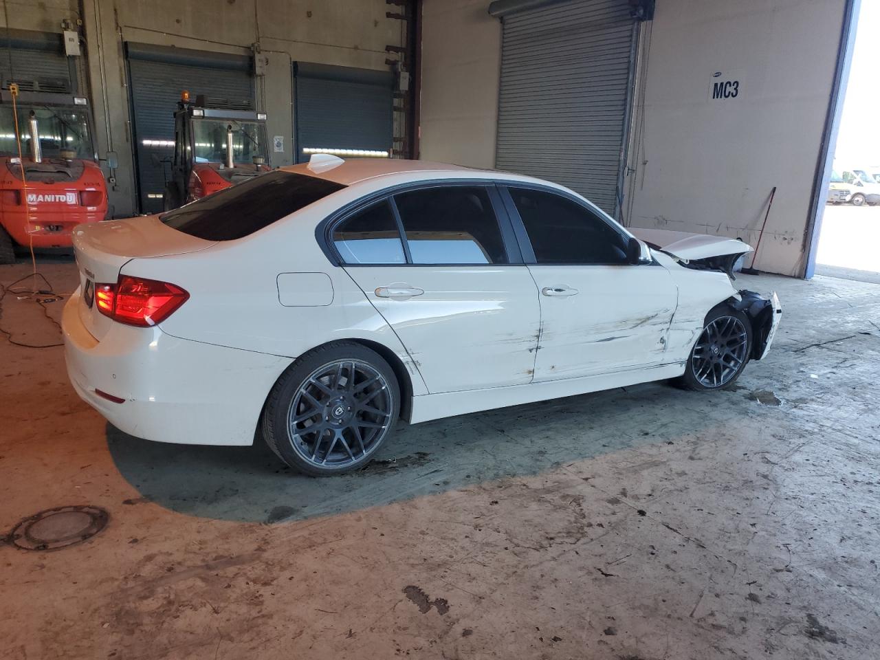 BMW 3 SERIES I XDRIVE