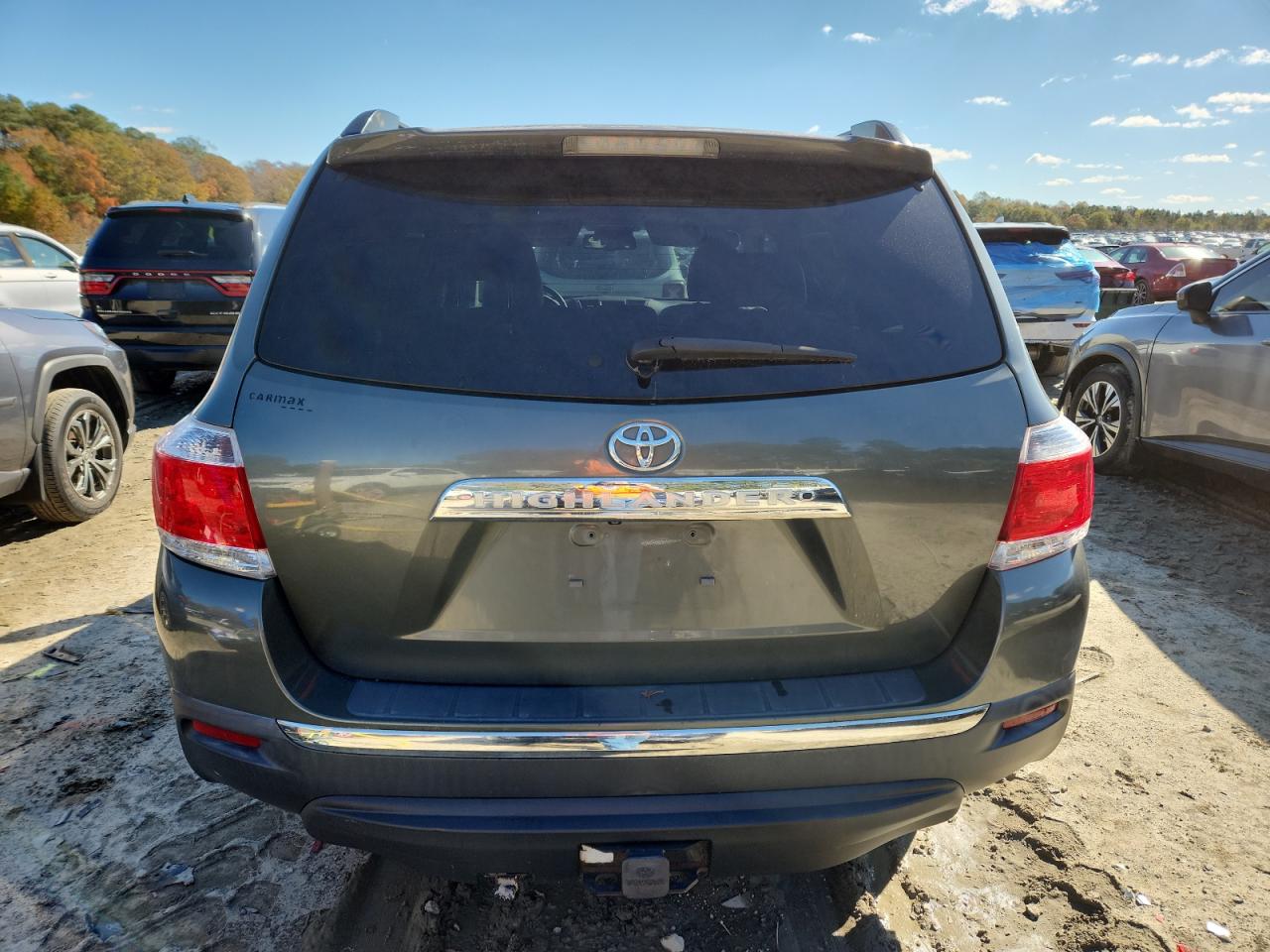 TOYOTA HIGHLANDER BASE