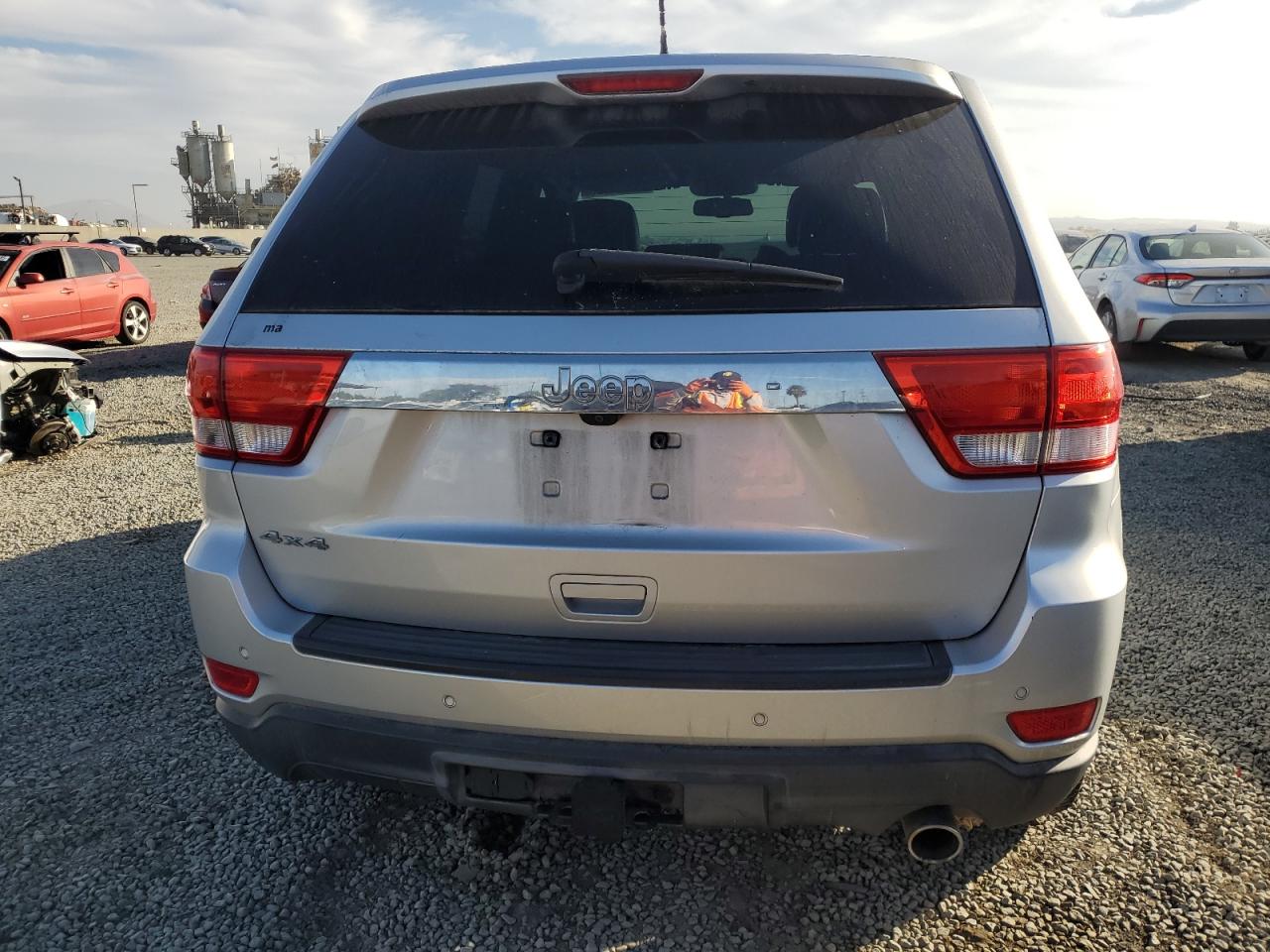 JEEP GRAND CHEROKEE LAREDO