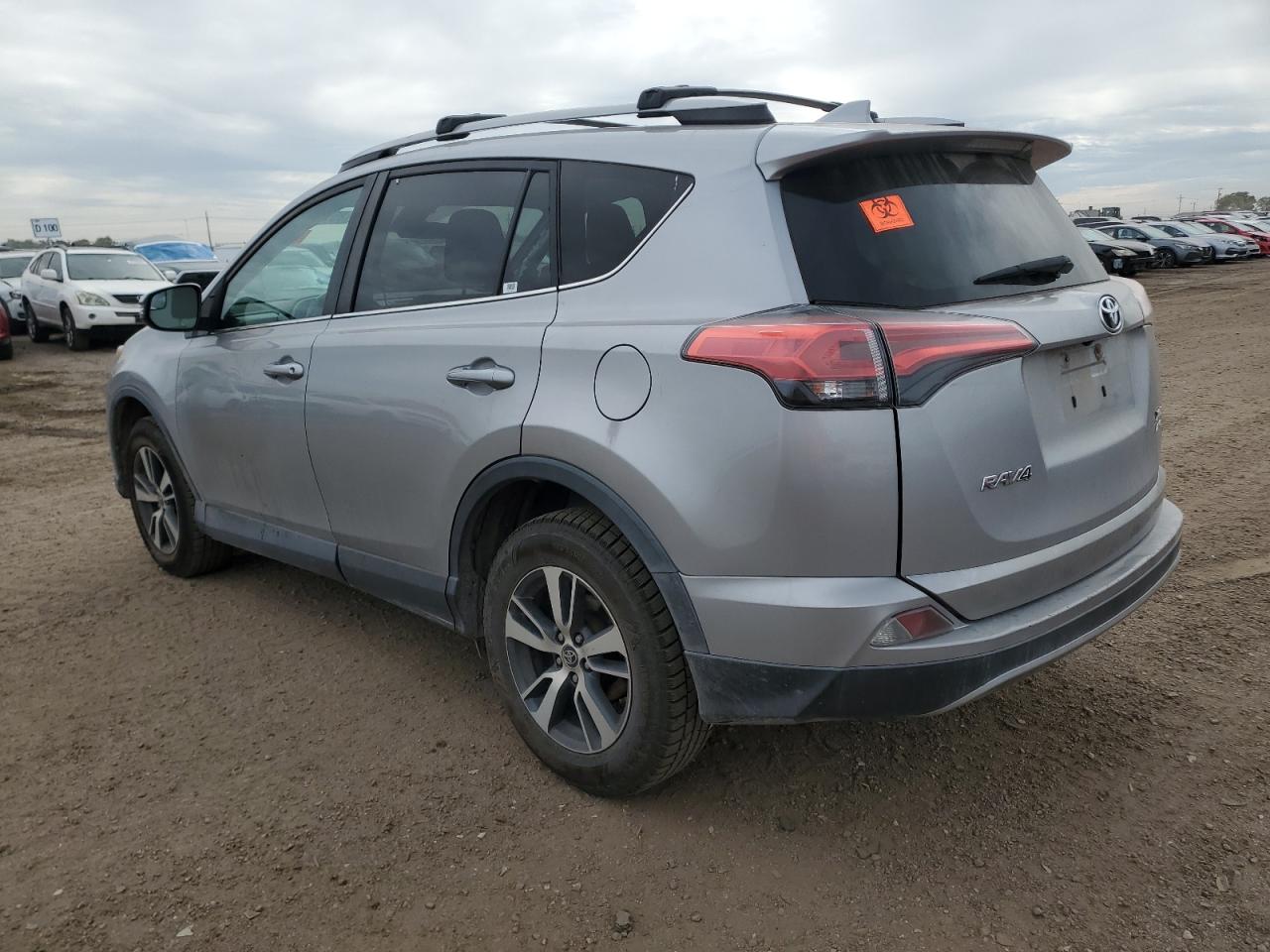 TOYOTA RAV4 XLE