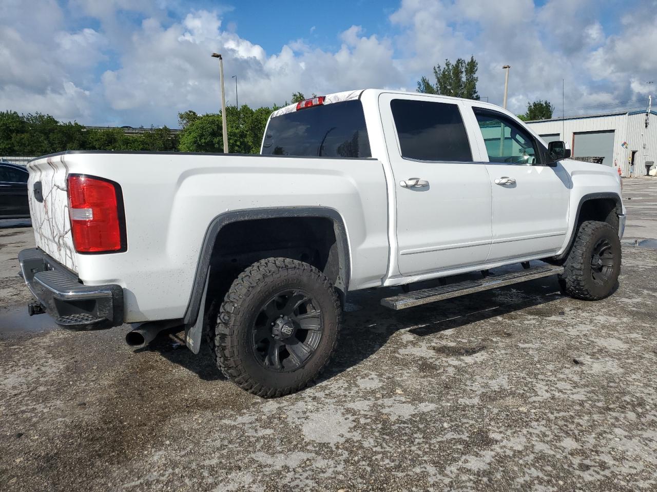 GMC SIERRA K1500 SLE