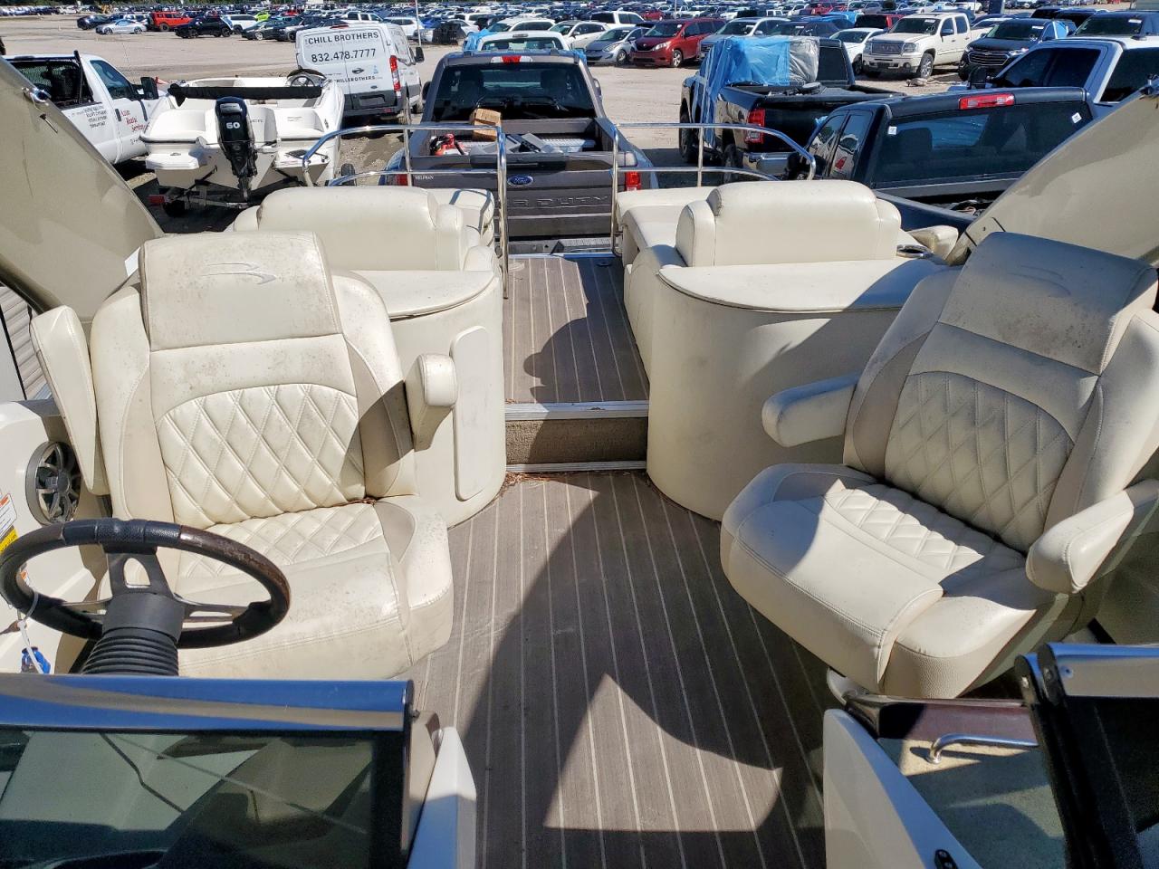 Lot #3310306951 2015 BENNINGTON PONTOON