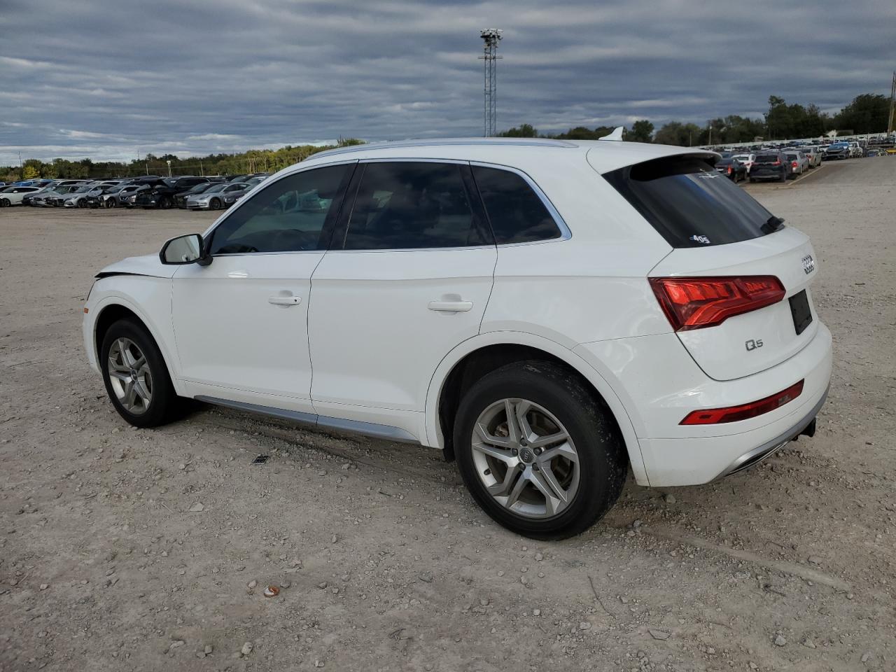 AUDI Q5 PREMIUM