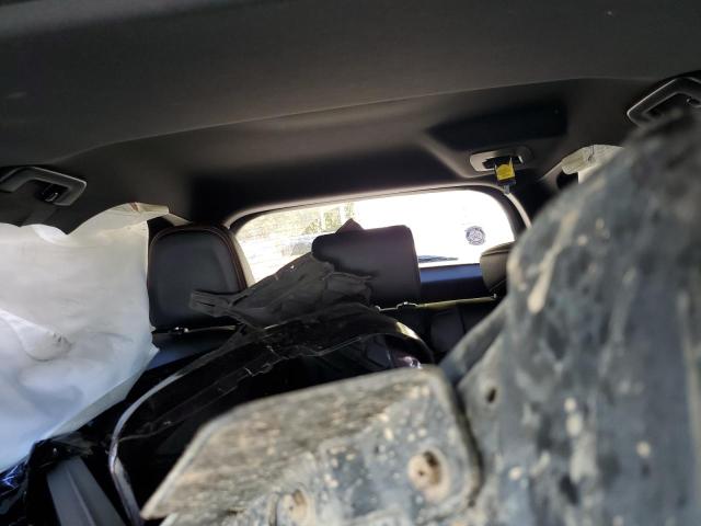 2018 TOYOTA RAV4 SE 2T3JFREV2JW833405