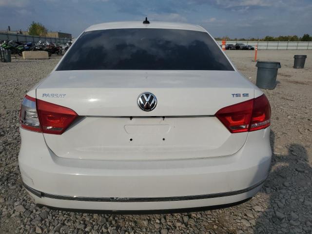 2015 VOLKSWAGEN PASSAT SE 1VWBS7A30FC071272