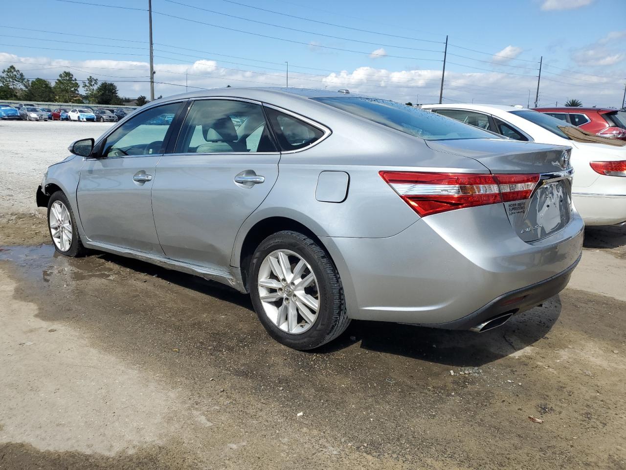 TOYOTA AVALON XLE