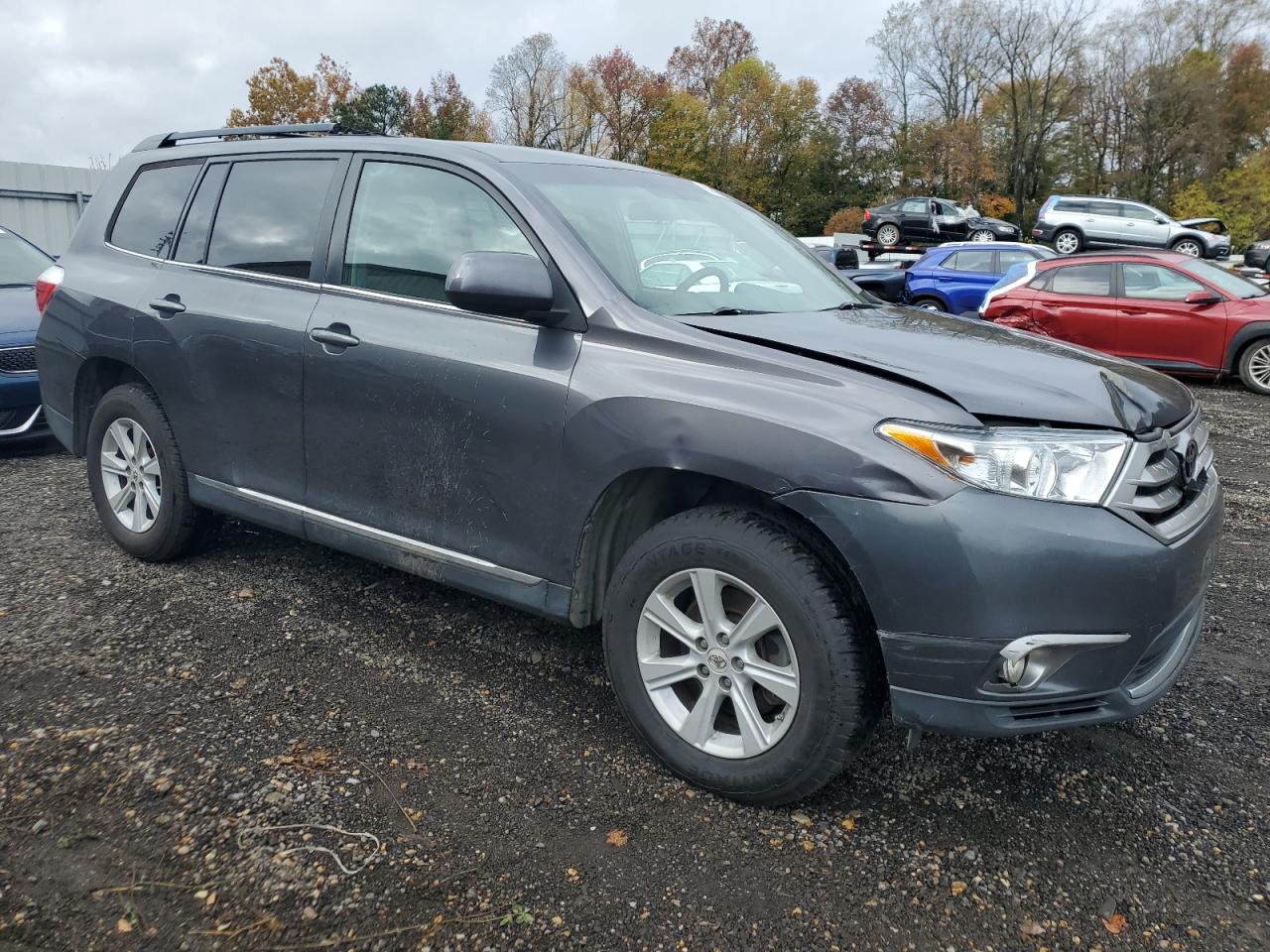 TOYOTA HIGHLANDER BASE
