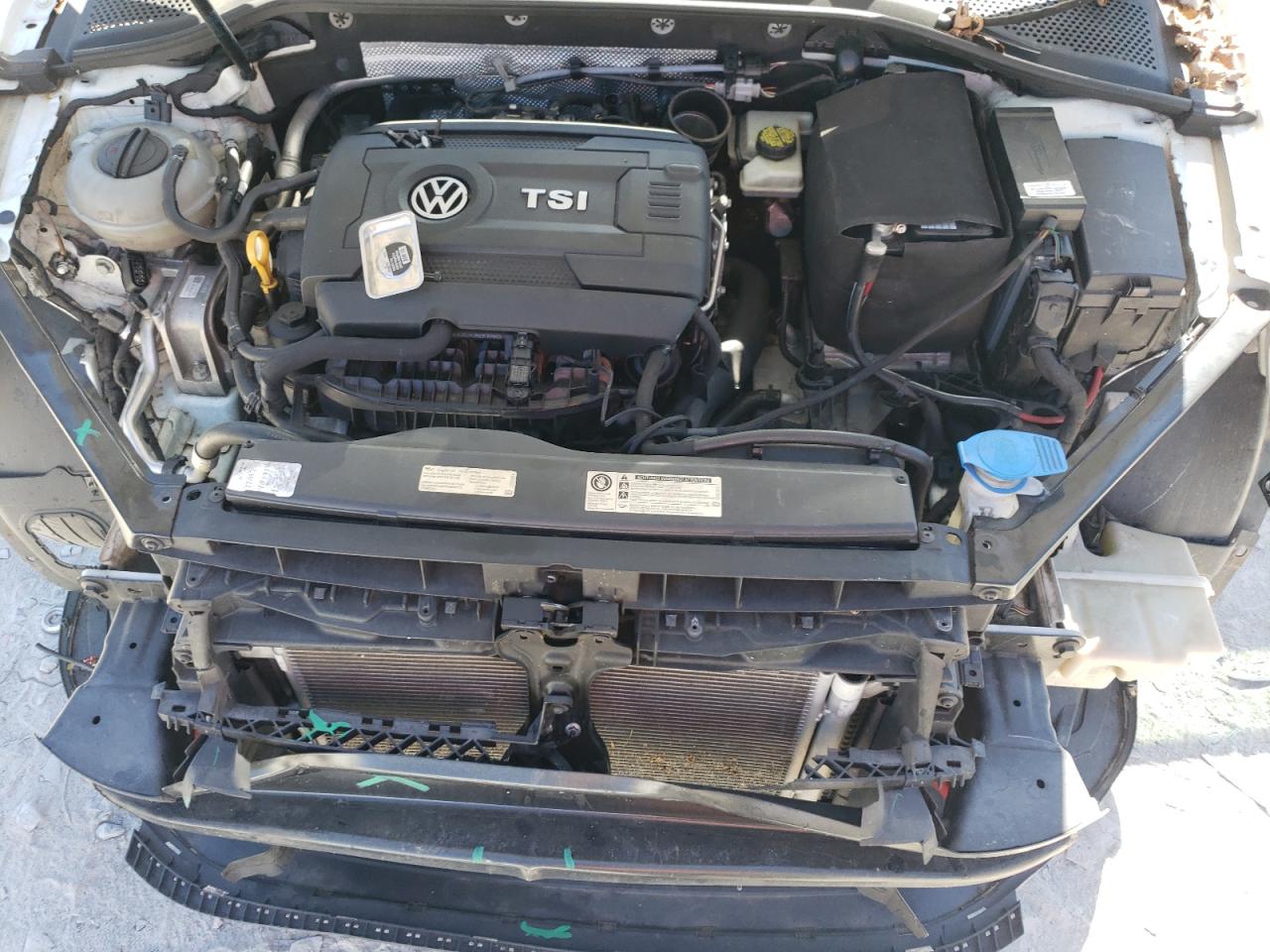 VOLKSWAGEN GOLF GTI S