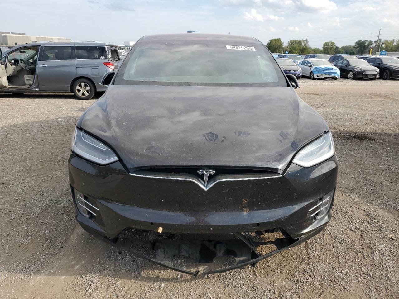 TESLA MODEL X