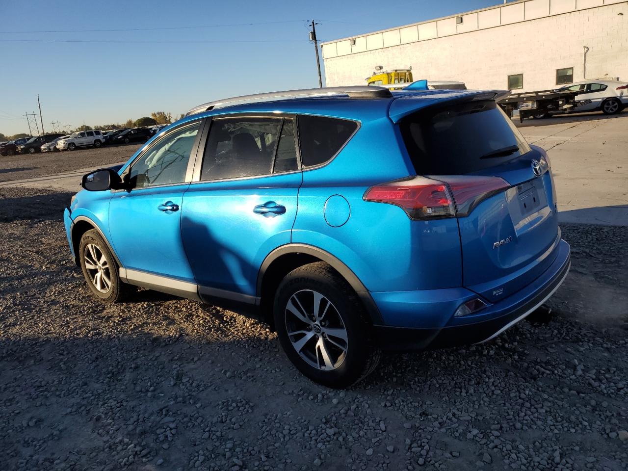 TOYOTA RAV4 XLE