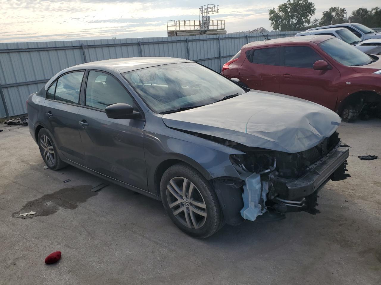 VOLKSWAGEN JETTA BASE