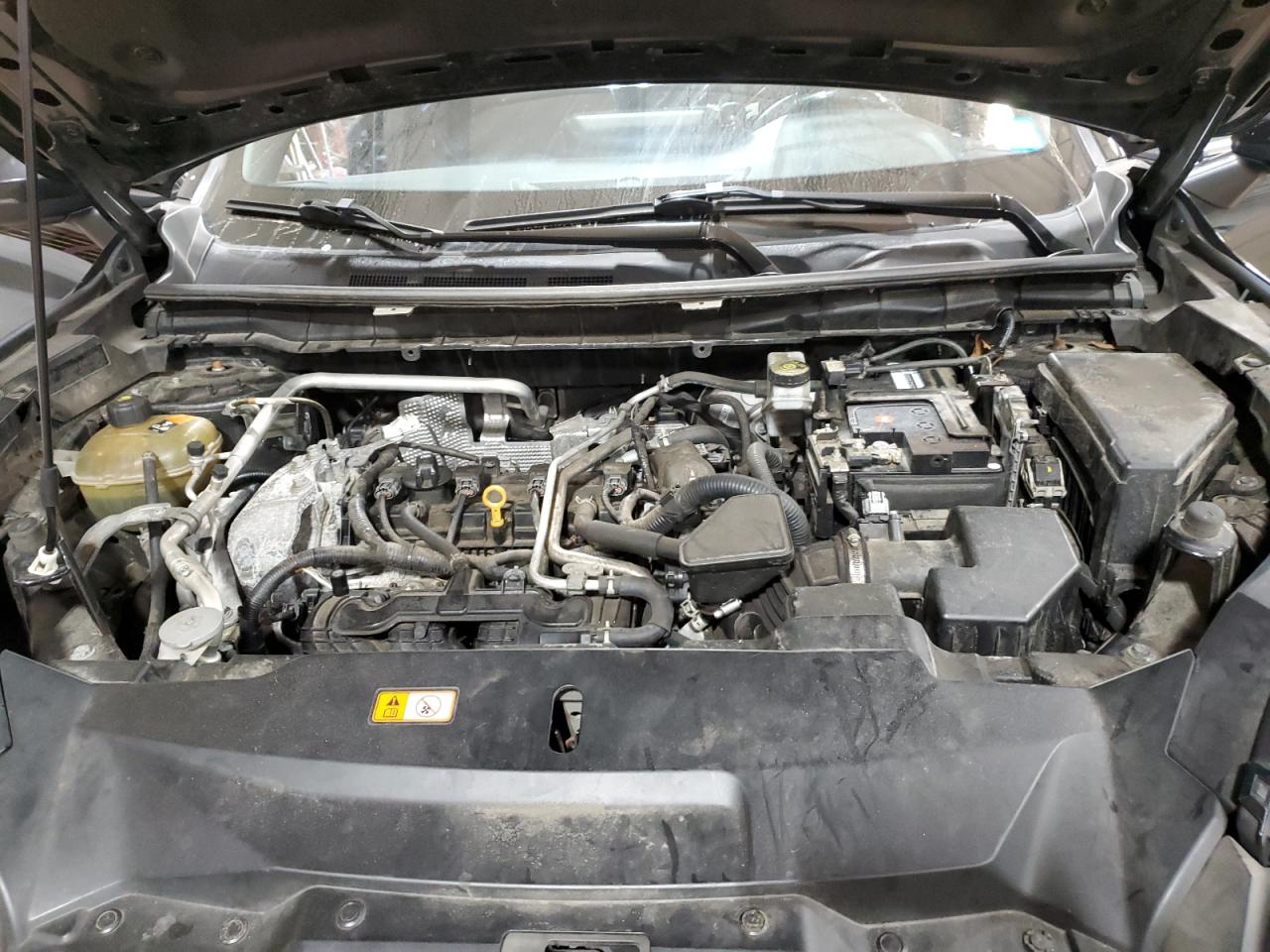 MITSUBISHI OUTLANDER SE