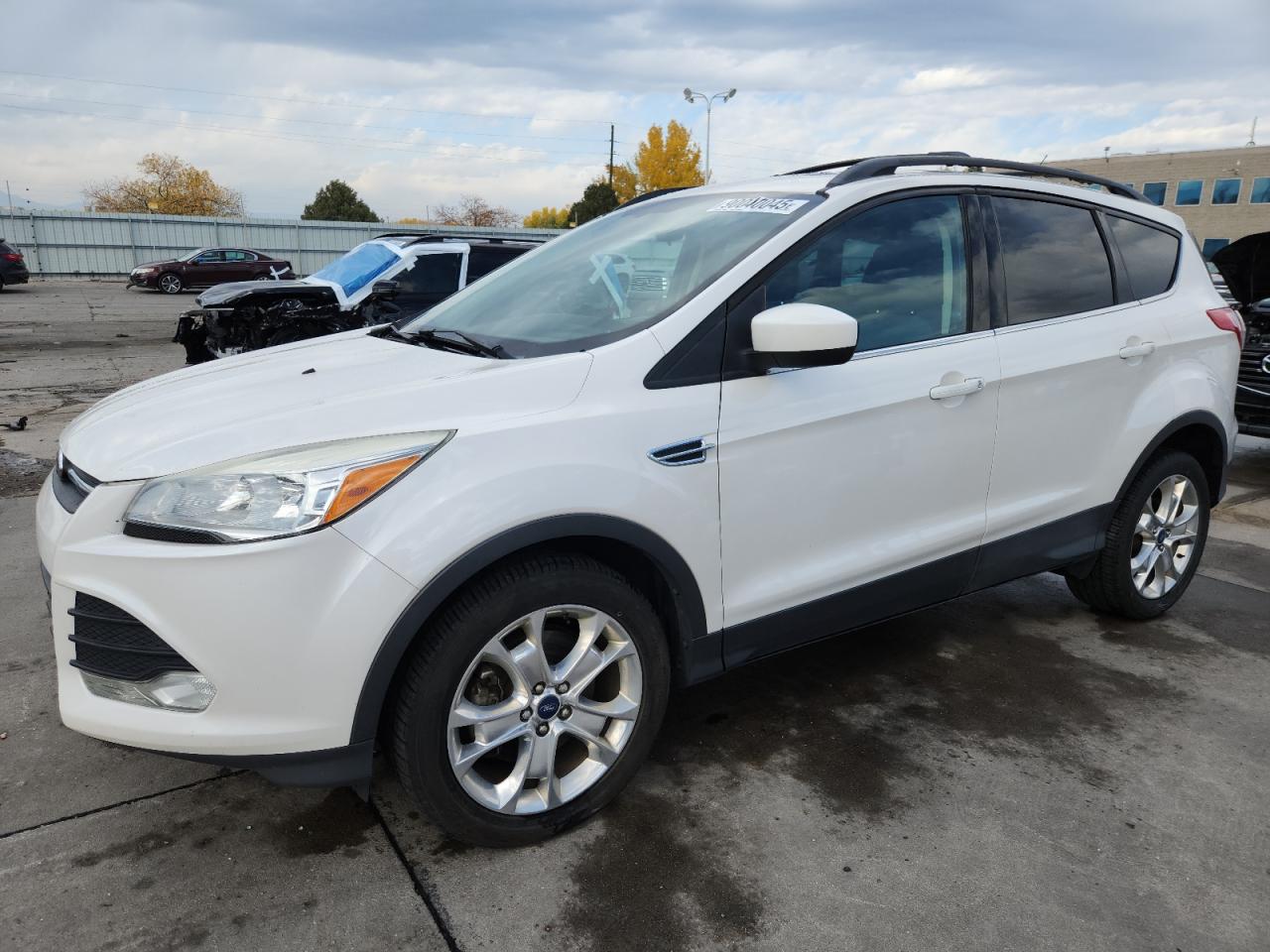 FORD ESCAPE SE